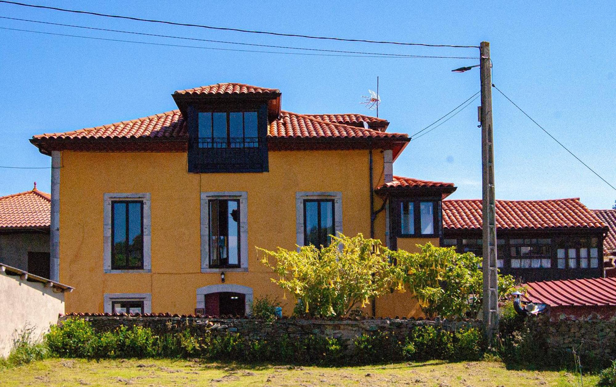 La Casona De Faedo Pension Hotel Exterior photo