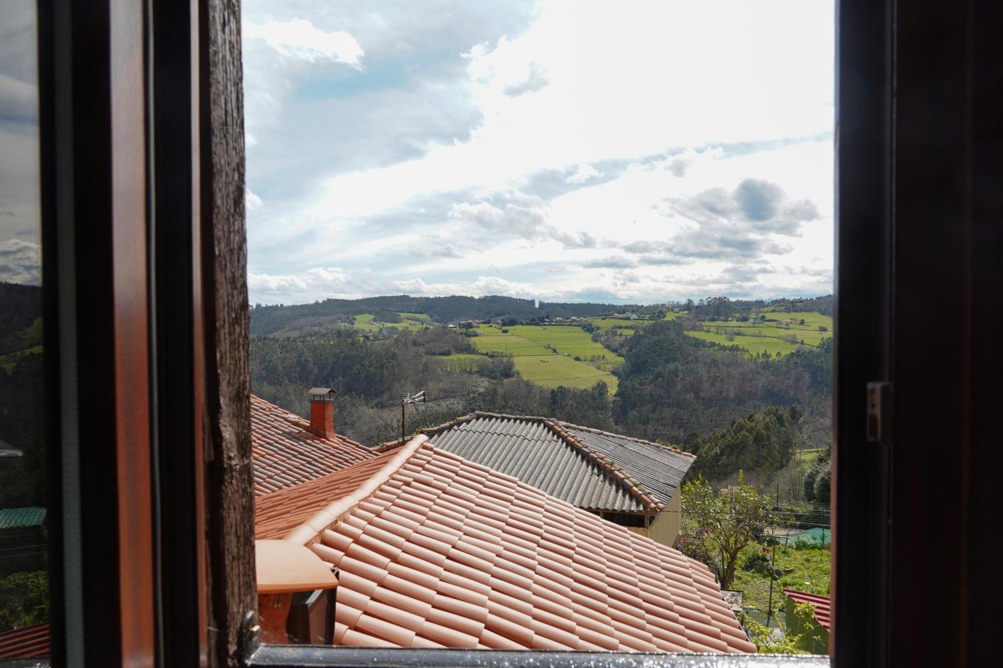 La Casona De Faedo Pension Hotel Room photo